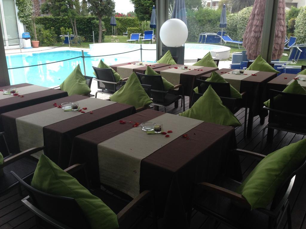 Seapark Spa Resort Giulianova Exterior foto